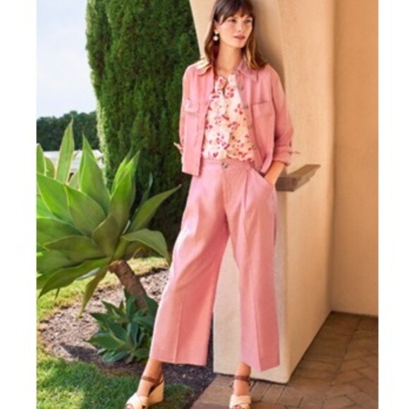 Cabi Printed Cherish Top NWT Spring 2025 Size M - Picture 3 of 4